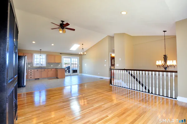 $579,000 | 196 Jobs Hill Road, Ellington, CT 06029