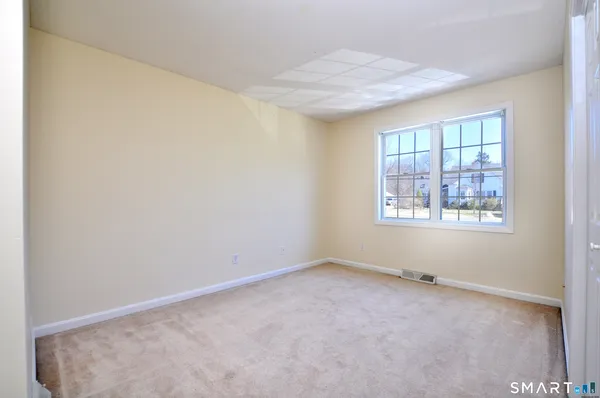 $579,000 | 196 Jobs Hill Road, Ellington, CT 06029