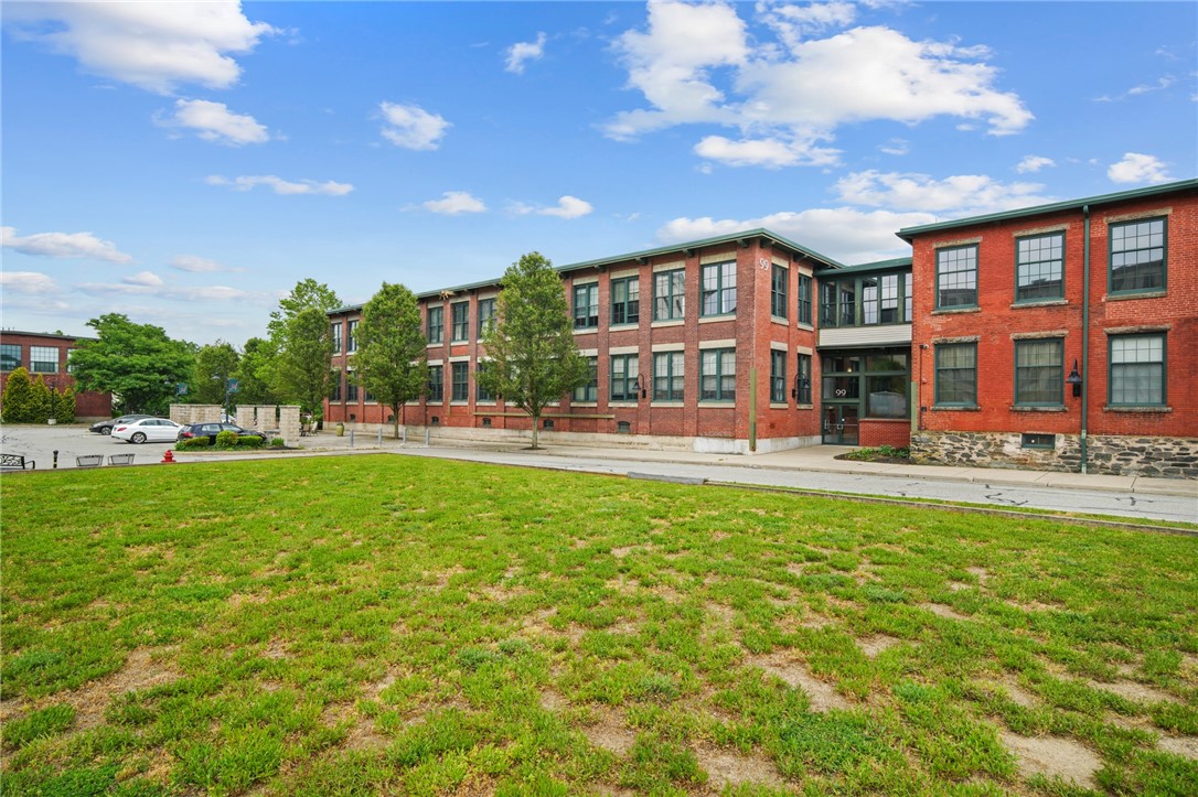 99 Allen Street, Unit 115 Woonsocket, RI 02895 - Photo 2 of 42 Gallery Image 2