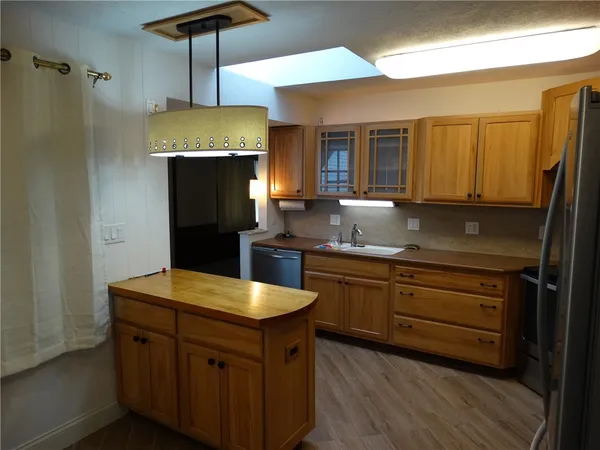 $1,250 | 146 Cutler Avenue, Corning, NY 14830