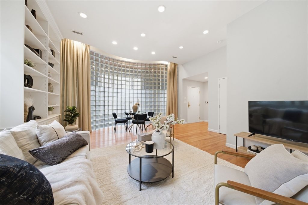 81 Glen Road, Unit S2 Brookline, MA 02445 - Photo 4 of 42