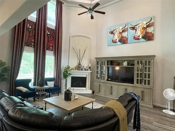 $4,900 | 13236 Tracewood Hills Lane, Houston, TX 77044