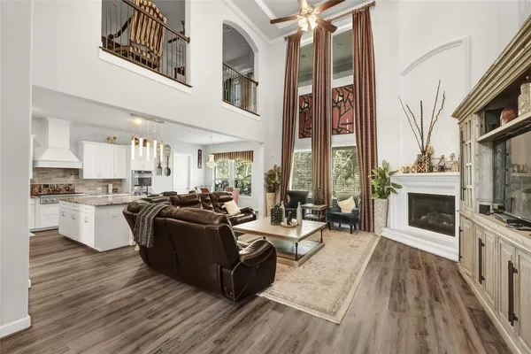 $4,900 | 13236 Tracewood Hills Lane, Houston, TX 77044