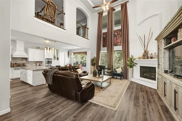 $4,900 | 13236 Tracewood Hills Lane, Houston, TX 77044