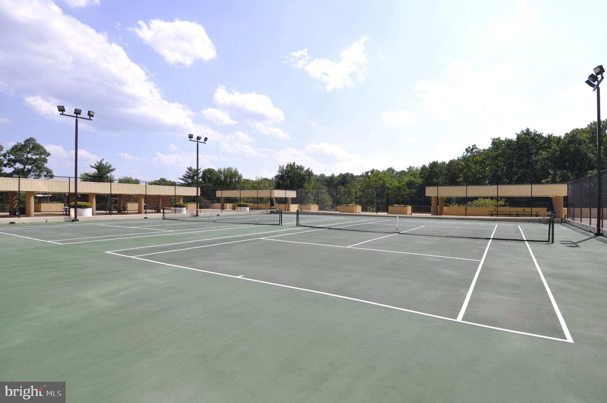4500 South Four Mile Run Drive, Unit 129 Arlington, VA 22204 - Photo 27 of 34 a view of a tennis court