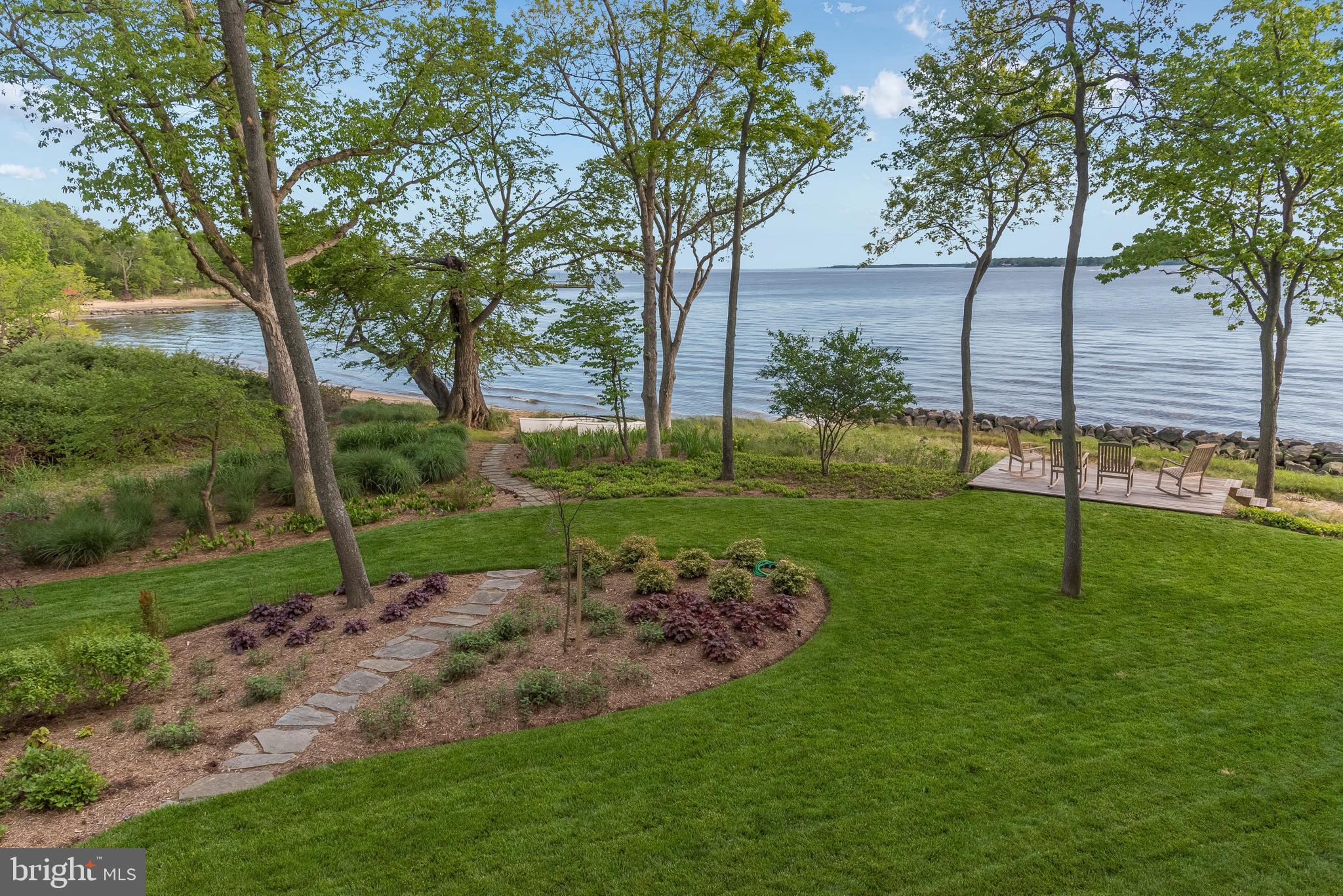1310 Beachview Road Annapolis, MD 21403 - Photo 7 of 102 Gallery Image 7