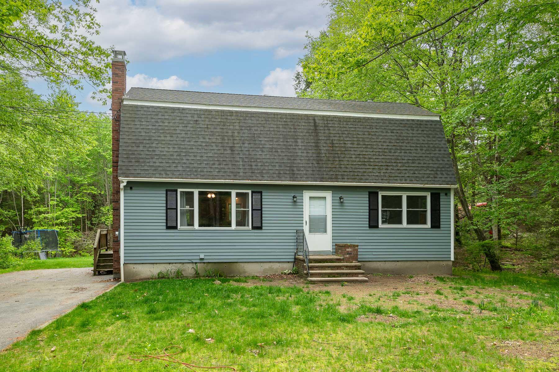 118 Mt Hope Road Sanford, ME 04073 - Photo 3 of 35 Exterior