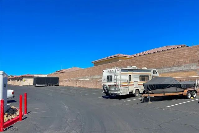 $174,950 | 3791 Desert Marina Drive, Unit 109, Laughlin, NV 89029