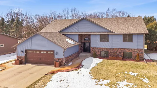 $660,000 | 1785 Cypress Road, St. Cloud, MN 56303