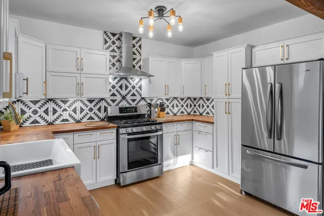 $899,900 | 17832 Little Tujunga Canyon Road, Santa Clarita, CA 91387