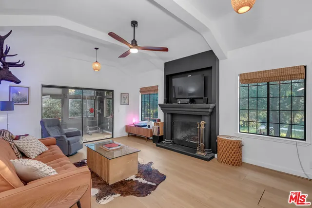 $899,900 | 17832 Little Tujunga Canyon Road, Santa Clarita, CA 91387