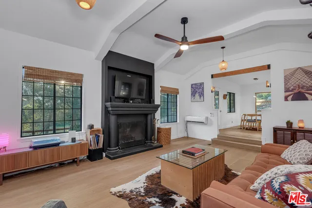 $899,900 | 17832 Little Tujunga Canyon Road, Santa Clarita, CA 91387