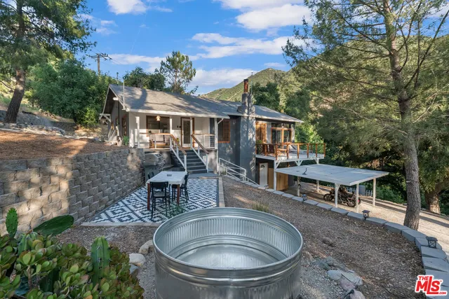 $899,900 | 17832 Little Tujunga Canyon Road, Santa Clarita, CA 91387