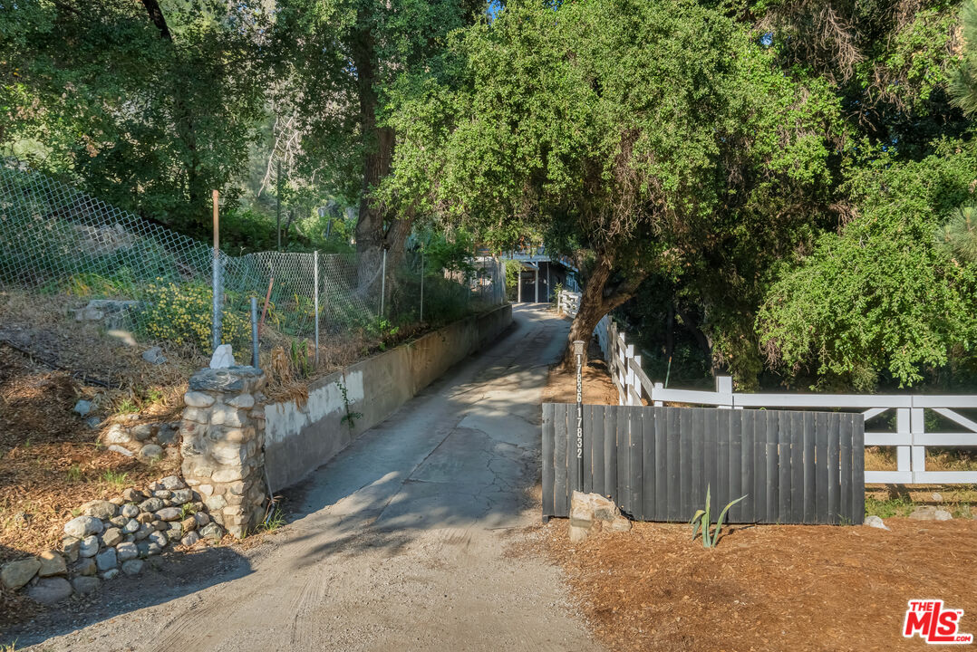 17832 Little Tujunga Canyon Road Santa Clarita, CA 91387 - Photo 69 of 75