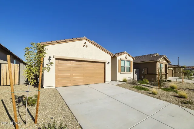 $1,995 | 18156 West Cielo Grande Avenue, Surprise, AZ 85387