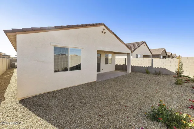 $1,995 | 18156 West Cielo Grande Avenue, Surprise, AZ 85387