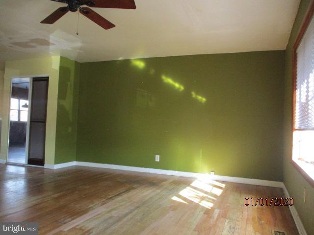 12640 Chilton Road Philadelphia, PA 19154 - Photo 2 of 16