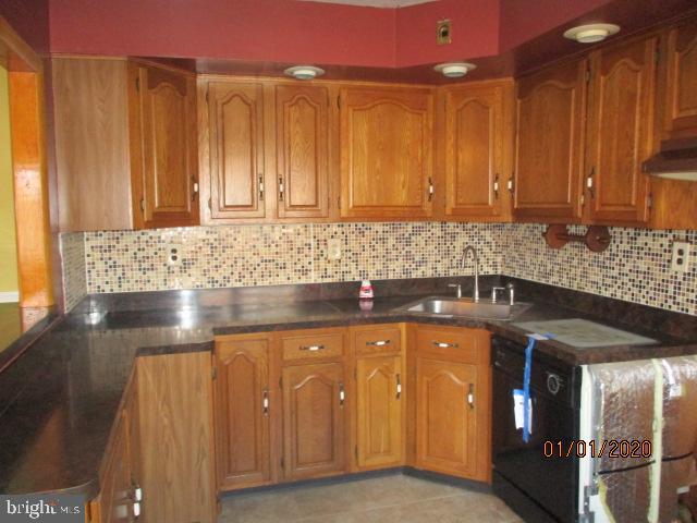 12640 Chilton Road Philadelphia, PA 19154 - Photo 6 of 16