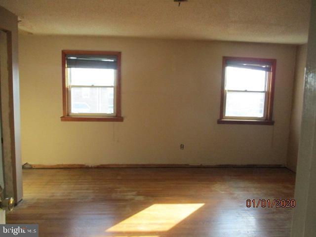 12640 Chilton Road Philadelphia, PA 19154 - Photo 9 of 16