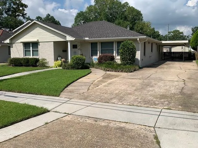 $2,200 | 118 Elaine Avenue, Harahan, LA 70123