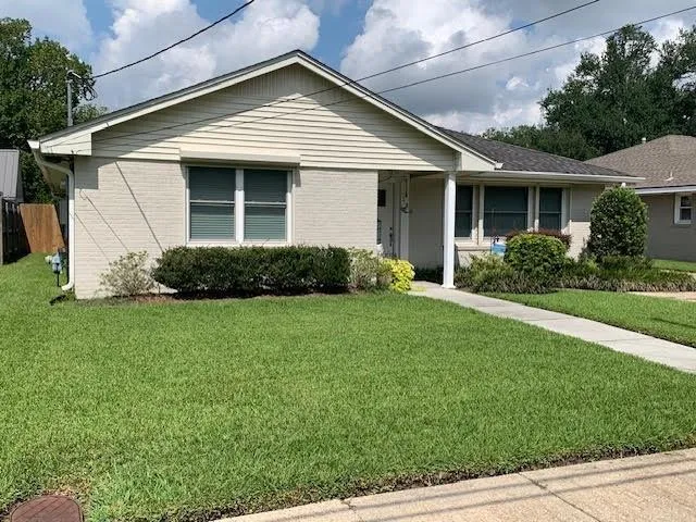 $2,200 | 118 Elaine Avenue, Harahan, LA 70123