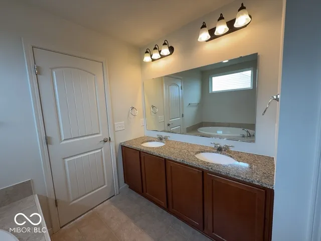 $2,500 | 13213 Isle Of Man Way, Fishers, IN 46037