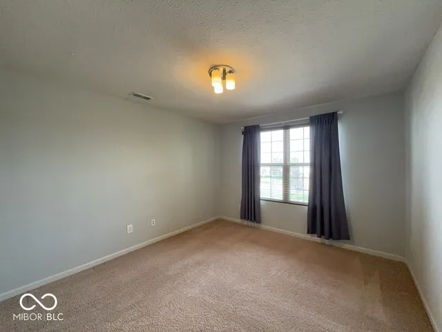 $2,500 | 13213 Isle Of Man Way, Fishers, IN 46037