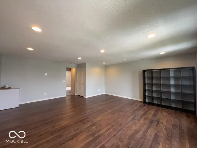 $2,500 | 13213 Isle Of Man Way, Fishers, IN 46037