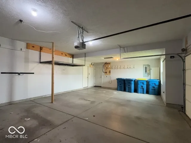 $2,500 | 13213 Isle Of Man Way, Fishers, IN 46037