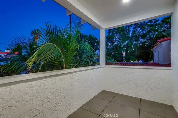 $9,600 | 4016 6th Avenue, Leimert Park, CA 90008