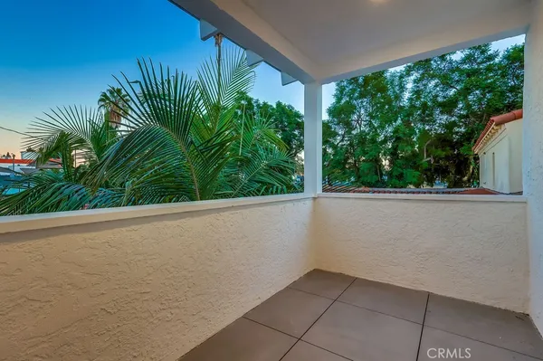 $9,600 | 4016 6th Avenue, Leimert Park, CA 90008