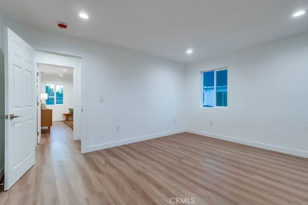 $9,600 | 4016 6th Avenue, Leimert Park, CA 90008