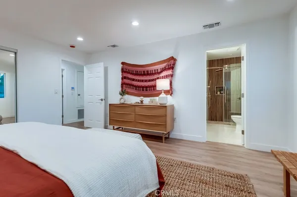 $9,600 | 4016 6th Avenue, Leimert Park, CA 90008