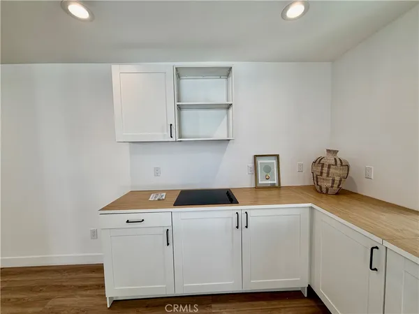 $9,600 | 4016 6th Avenue, Leimert Park, CA 90008