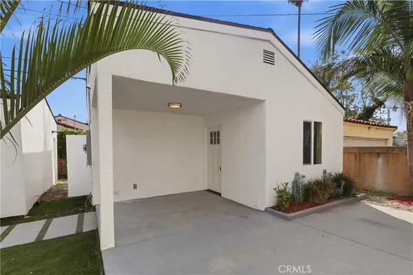 $9,600 | 4016 6th Avenue, Leimert Park, CA 90008
