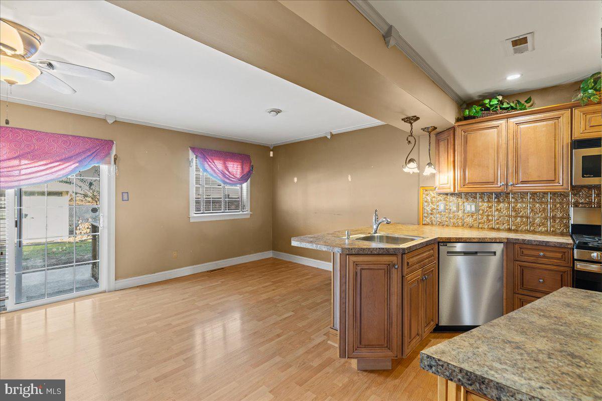 1964 East Oak Road, Unit N2 Vineland, NJ 08361 - Photo 7 of 29 Gallery Image 7