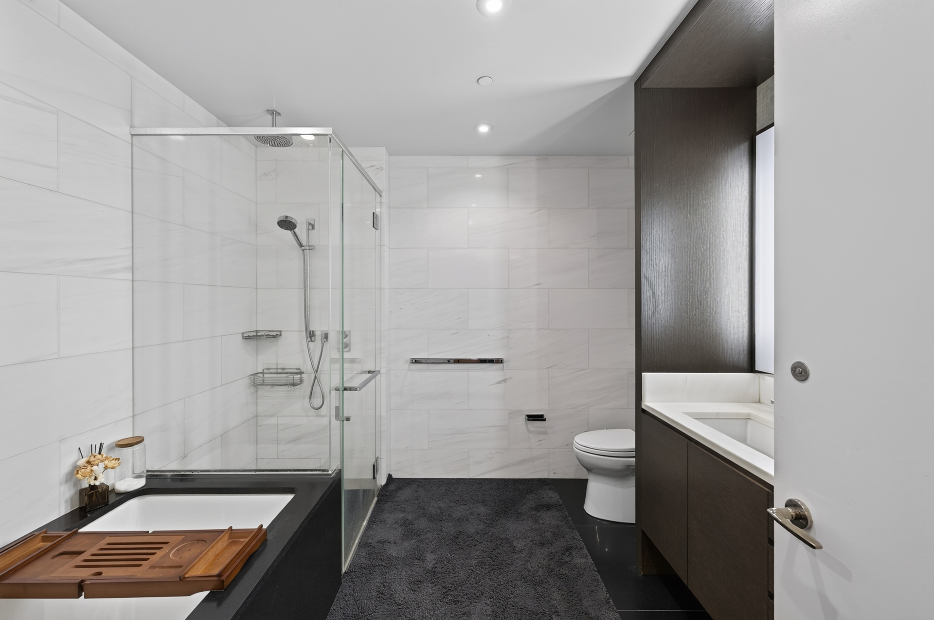 50 Riverside Boulevard, Unit 5F Manhattan, NY 10069 - Photo 6 of 7 Gallery Image 6