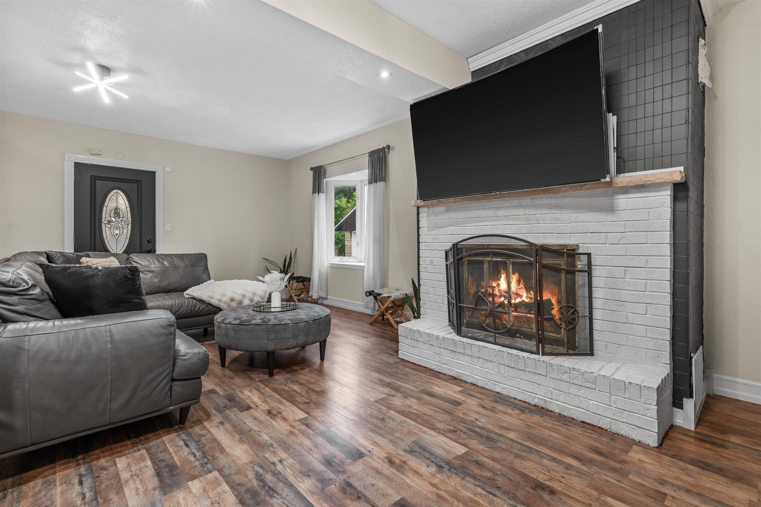 4353 South 5th Street Milwaukee, WI 53207 - Photo 7 of 61 Living Room with Fireplace