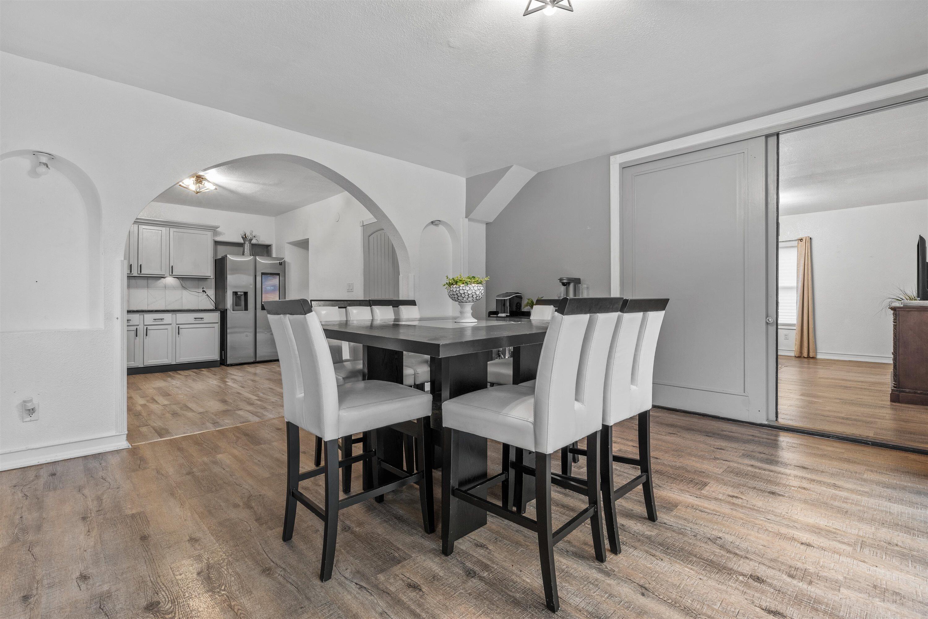 4353 South 5th Street Milwaukee, WI 53207 - Photo 18 of 61 Grand Dining Room