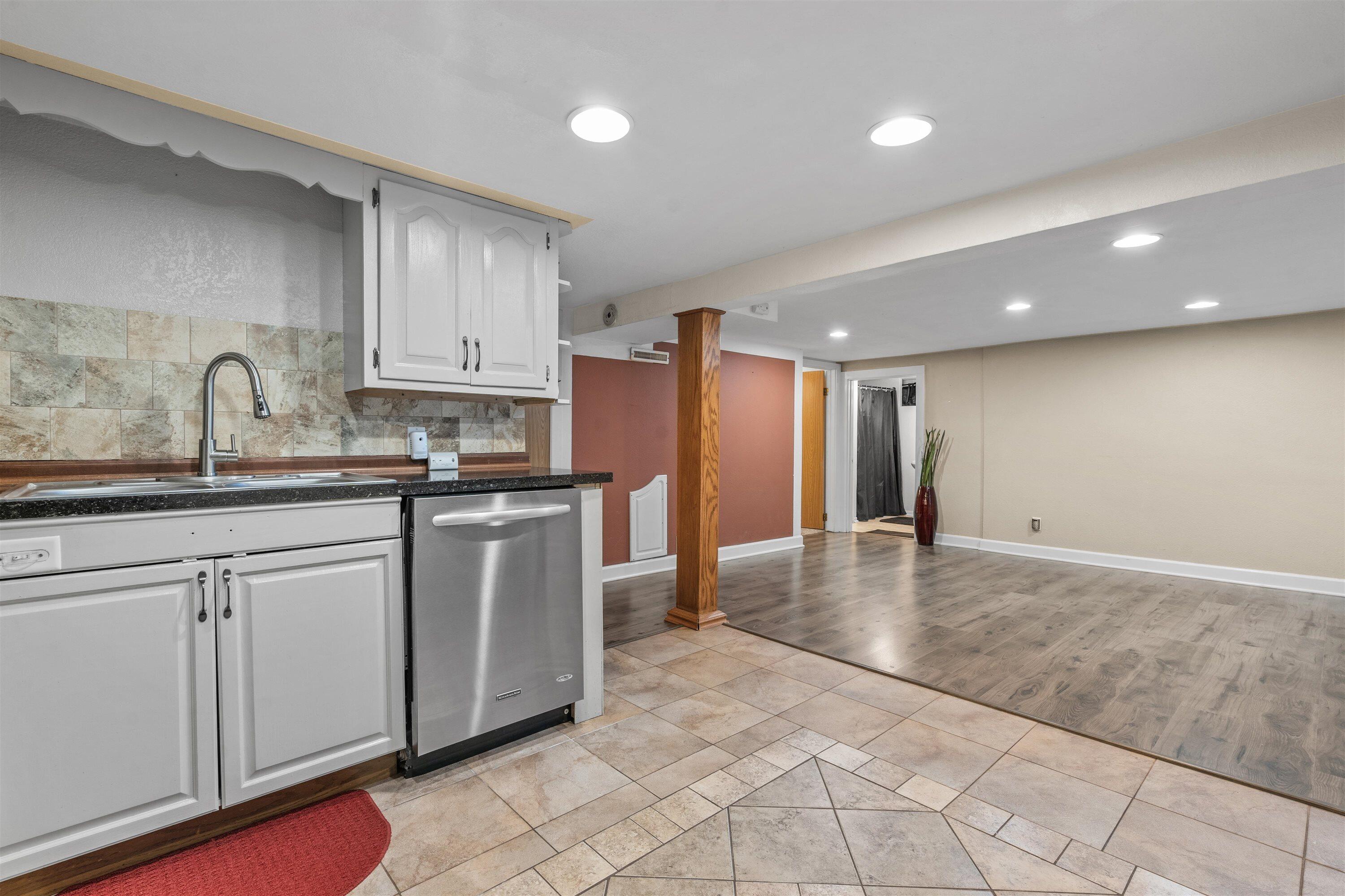 4353 South 5th Street Milwaukee, WI 53207 - Photo 40 of 61 LL Rec Room/ In Law Suite Kitchen