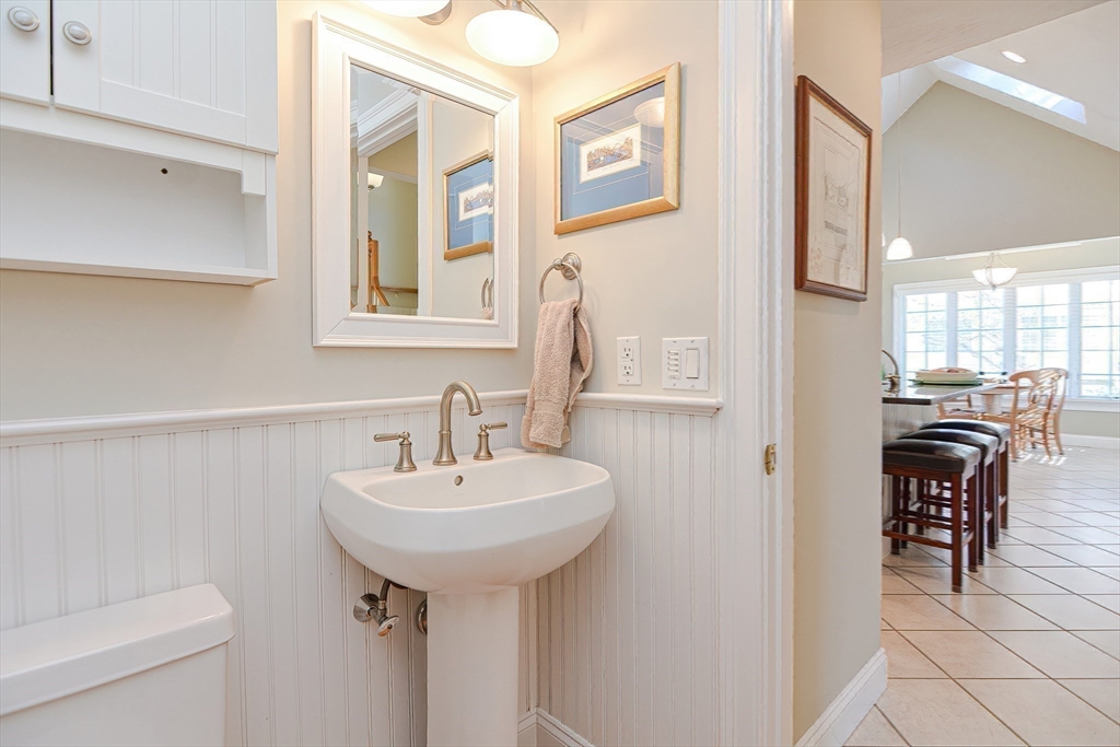 77 Gold Leaf Lane, Unit 77 Mashpee, MA 02649 - Photo 15 of 38