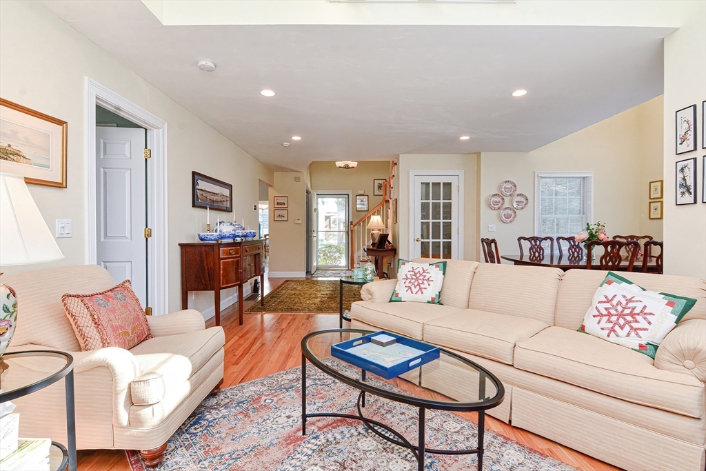 77 Gold Leaf Lane, Unit 77 Mashpee, MA 02649 - Photo 5 of 38