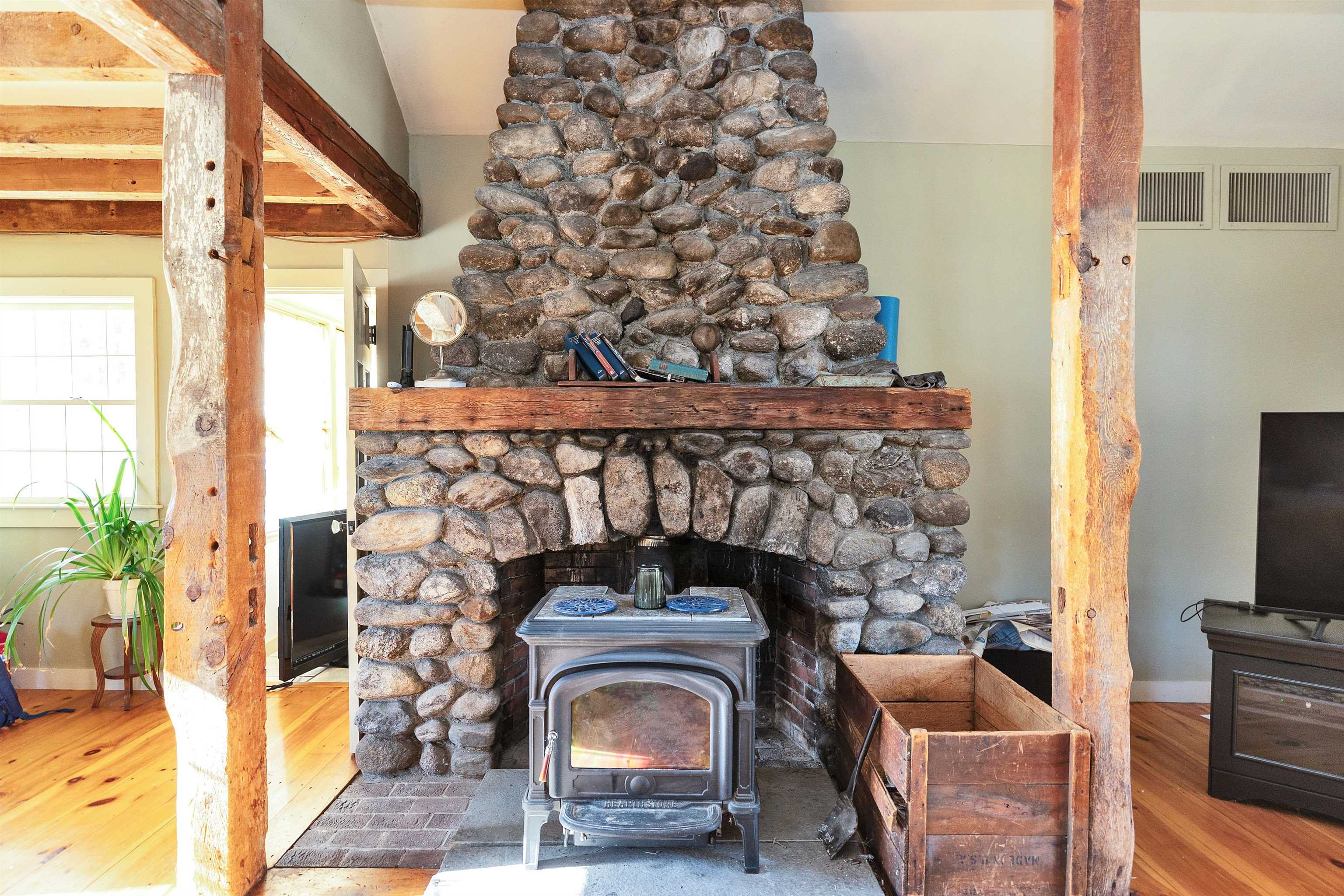 89 Temple Road Wilton, NH 03086 - Photo 25 of 32