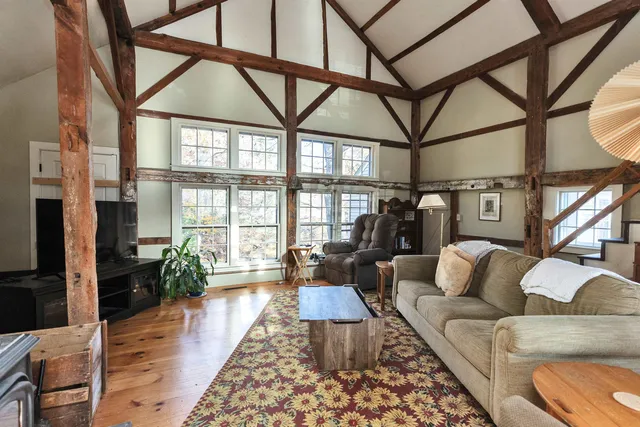 $499,999 | 89 Temple Road, Wilton, NH 03086