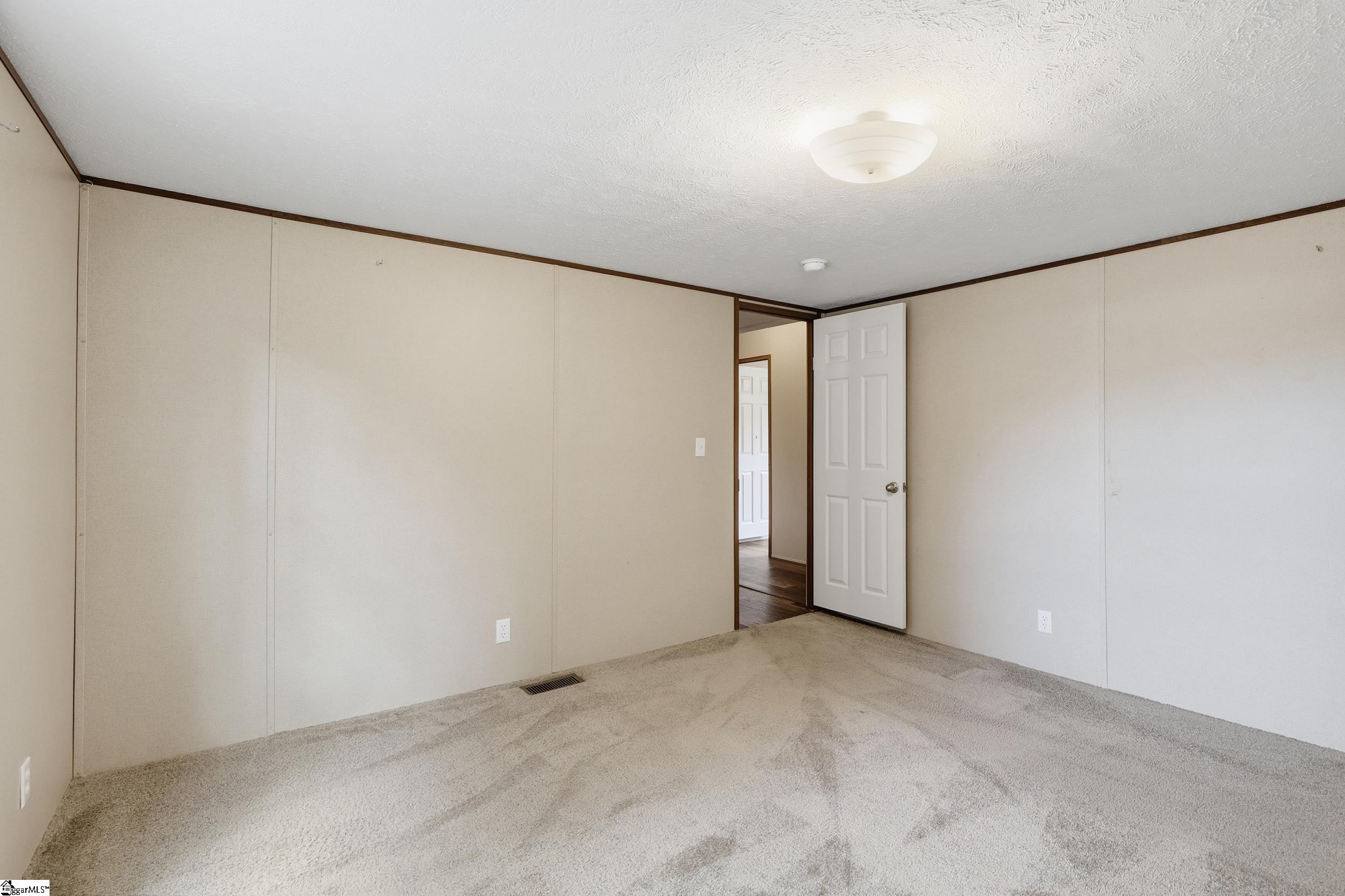 23 State Rd S-30-40 Gray Court, SC 29645 - Photo 19 of 30