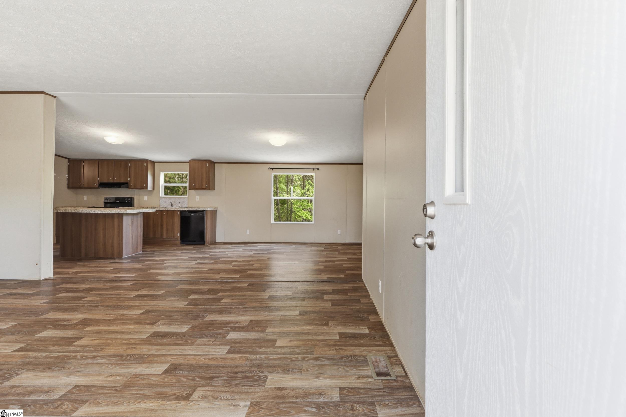 23 State Rd S-30-40 Gray Court, SC 29645 - Photo 2 of 30