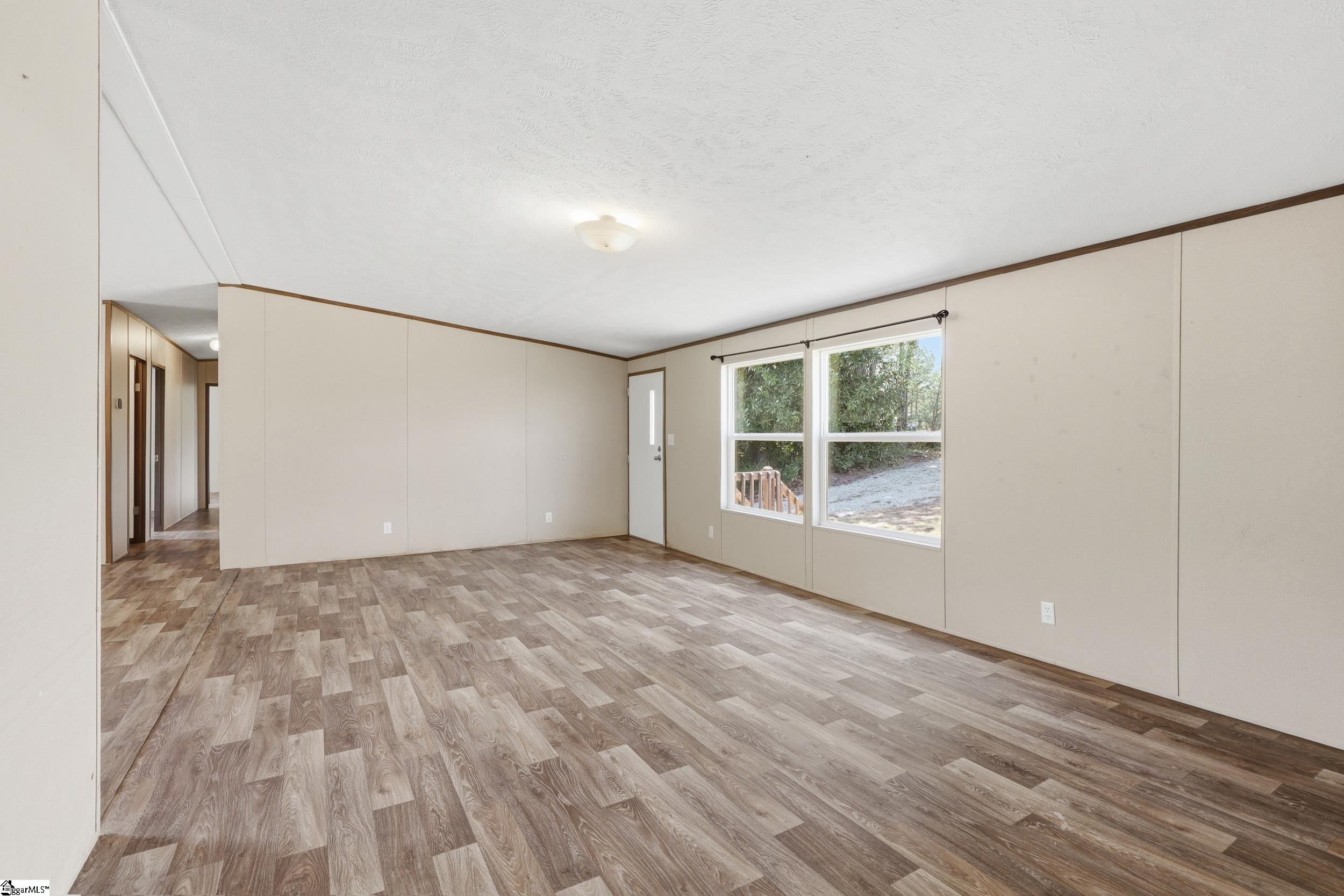 23 State Rd S-30-40 Gray Court, SC 29645 - Photo 4 of 30