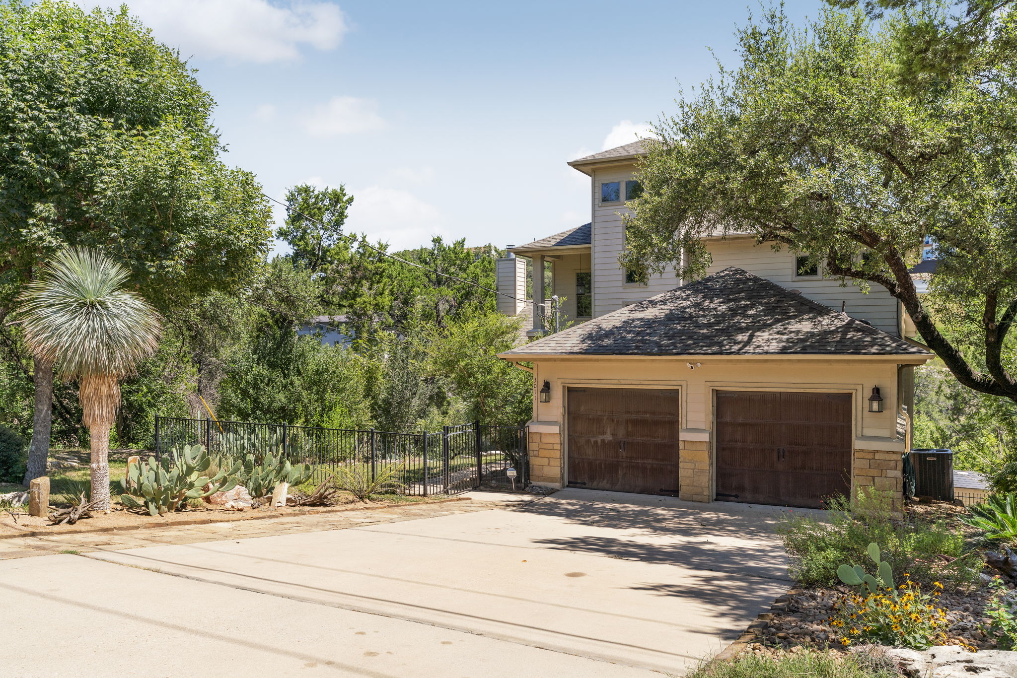 3011 Geronimo Trail Austin, TX 78734 - Photo 2 of 35