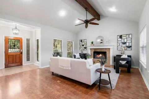 $599,900 | 3011 Geronimo Trail, Austin, TX 78734