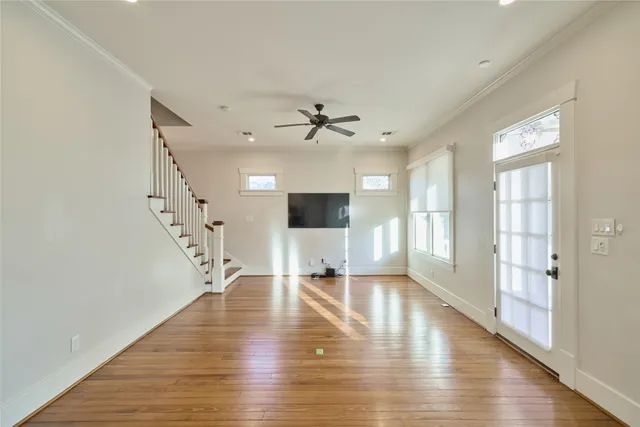 $4,400 | 816 Le Green Street, Houston, TX 77008